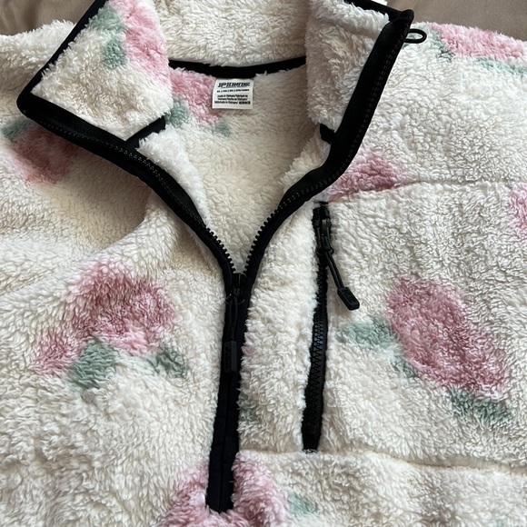 PINK Floral Sherpa - Picture 2 of 3